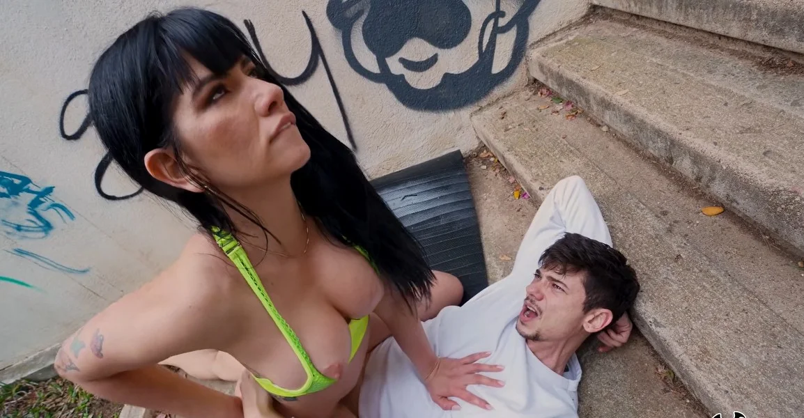 PublicBang - Yenifer Chacon is back yet again for another public bang! She is sexy as always